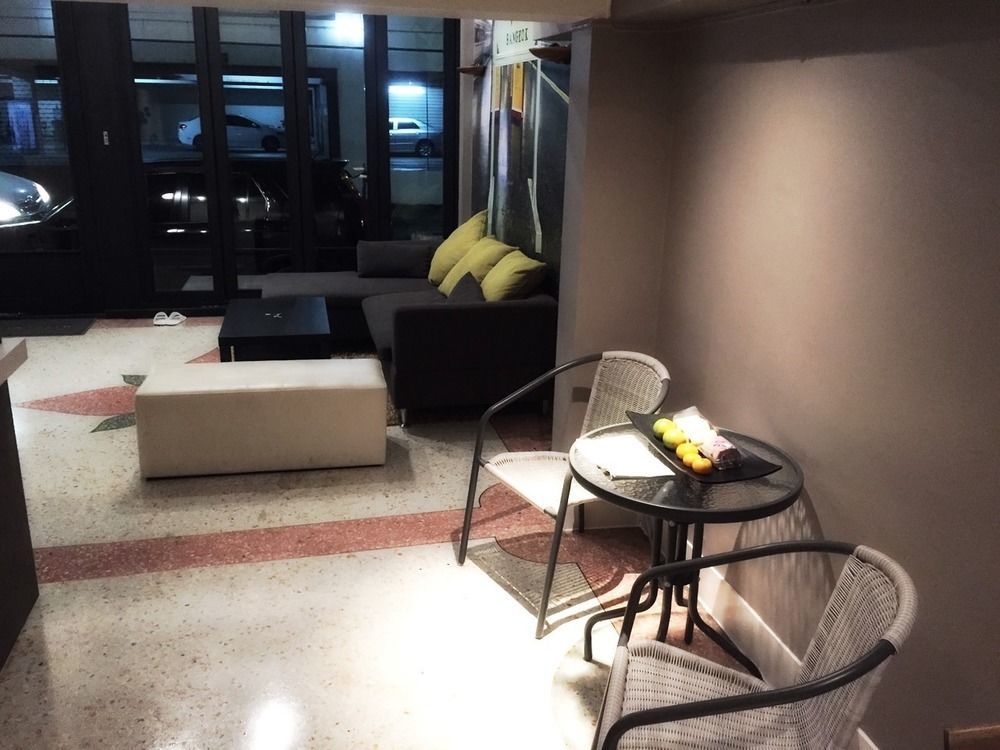 Need Sleep Hostel 방콕 외부 사진