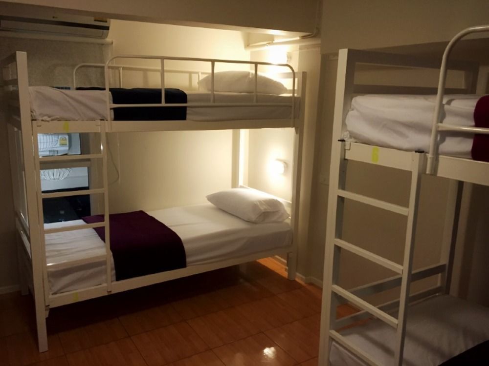 Need Sleep Hostel 방콕 외부 사진