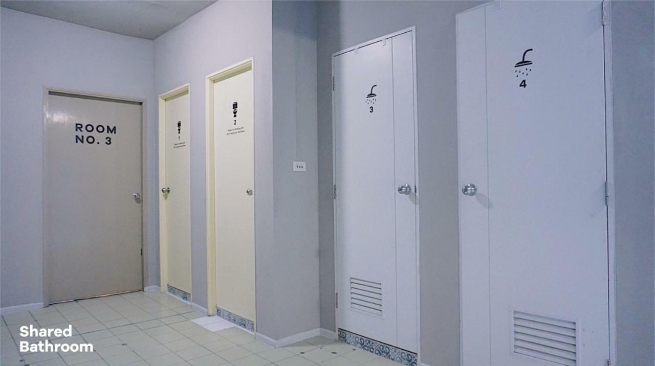 Need Sleep Hostel 방콕 외부 사진